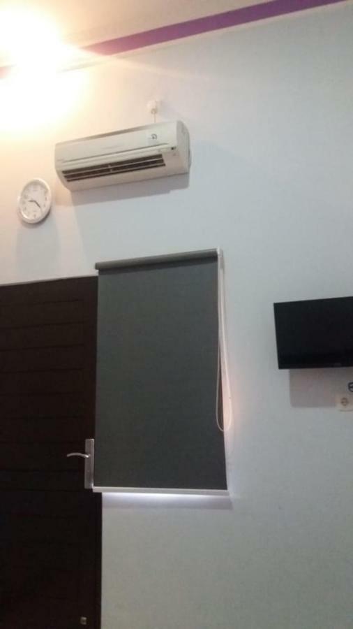 Homestay Dan Kost 78 Jepara Exterior photo