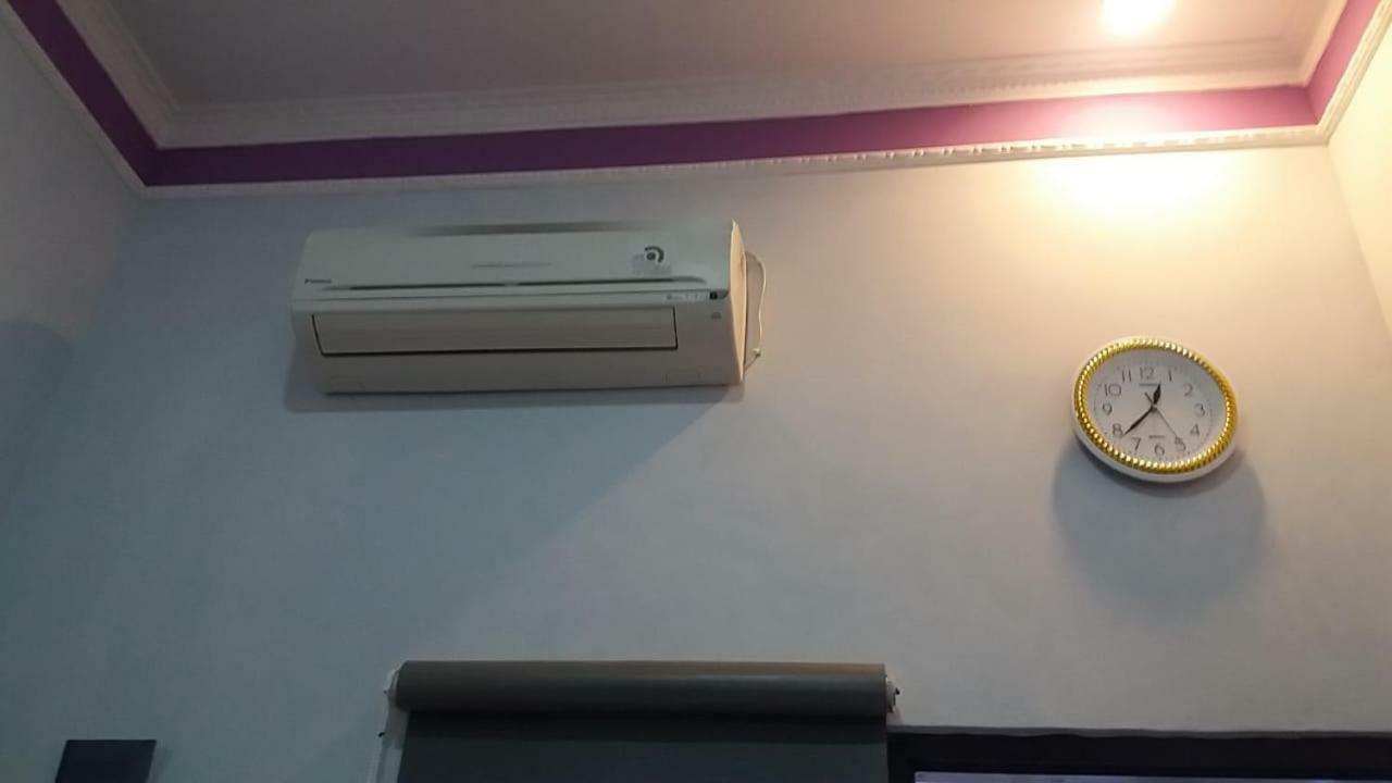 Homestay Dan Kost 78 Jepara Exterior photo